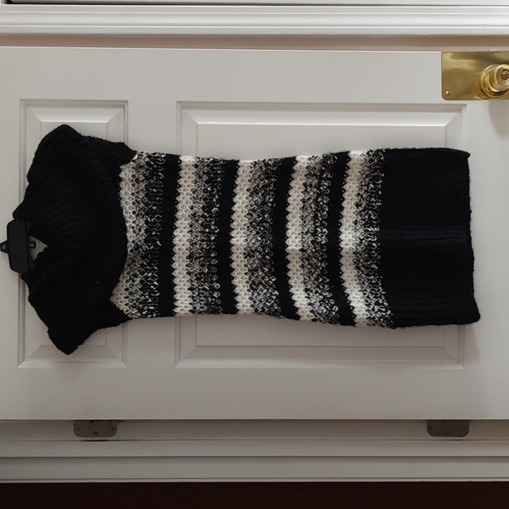 Candie's Medium Sweater Dress